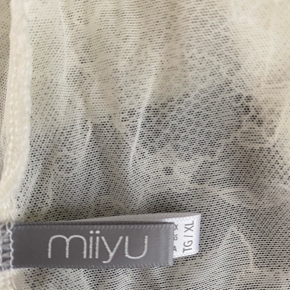 Lace Racer Back Cami - Picture 4 of 7